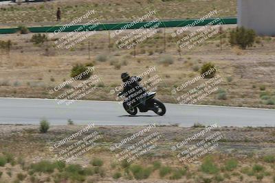 media/Apr-20-2025-AHRMA (Sun) [[393a79c373]]/Race/Group 7/Turn 4b/